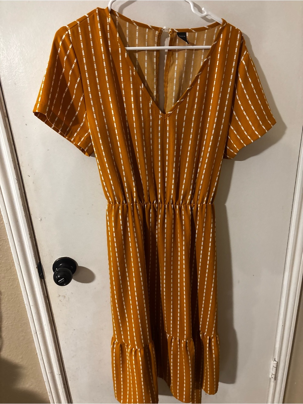 SHEIN Mustard Stripe V-Neck Short Sleeve Midi Dress